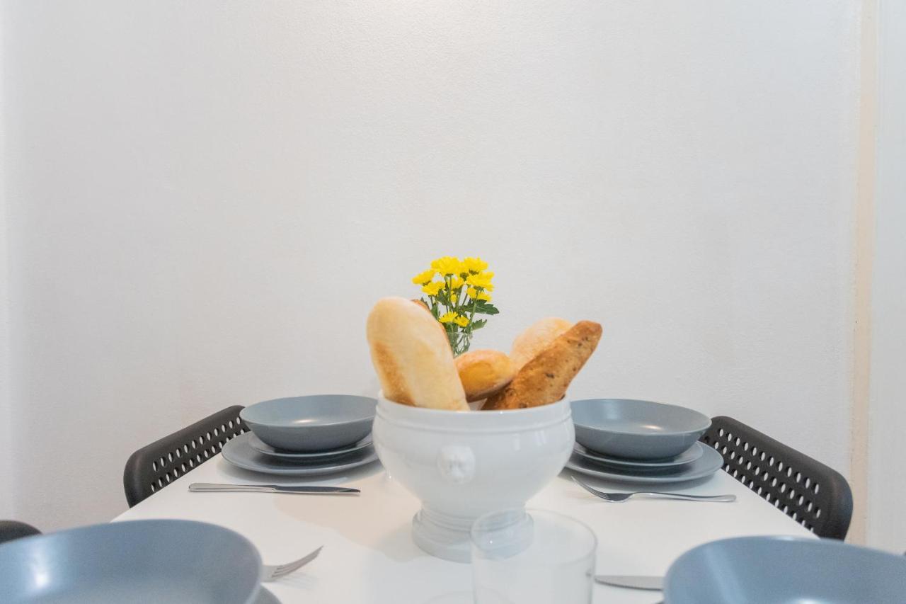 Da Pia In Historycal Como City Centre By Rent All Como Ngoại thất bức ảnh